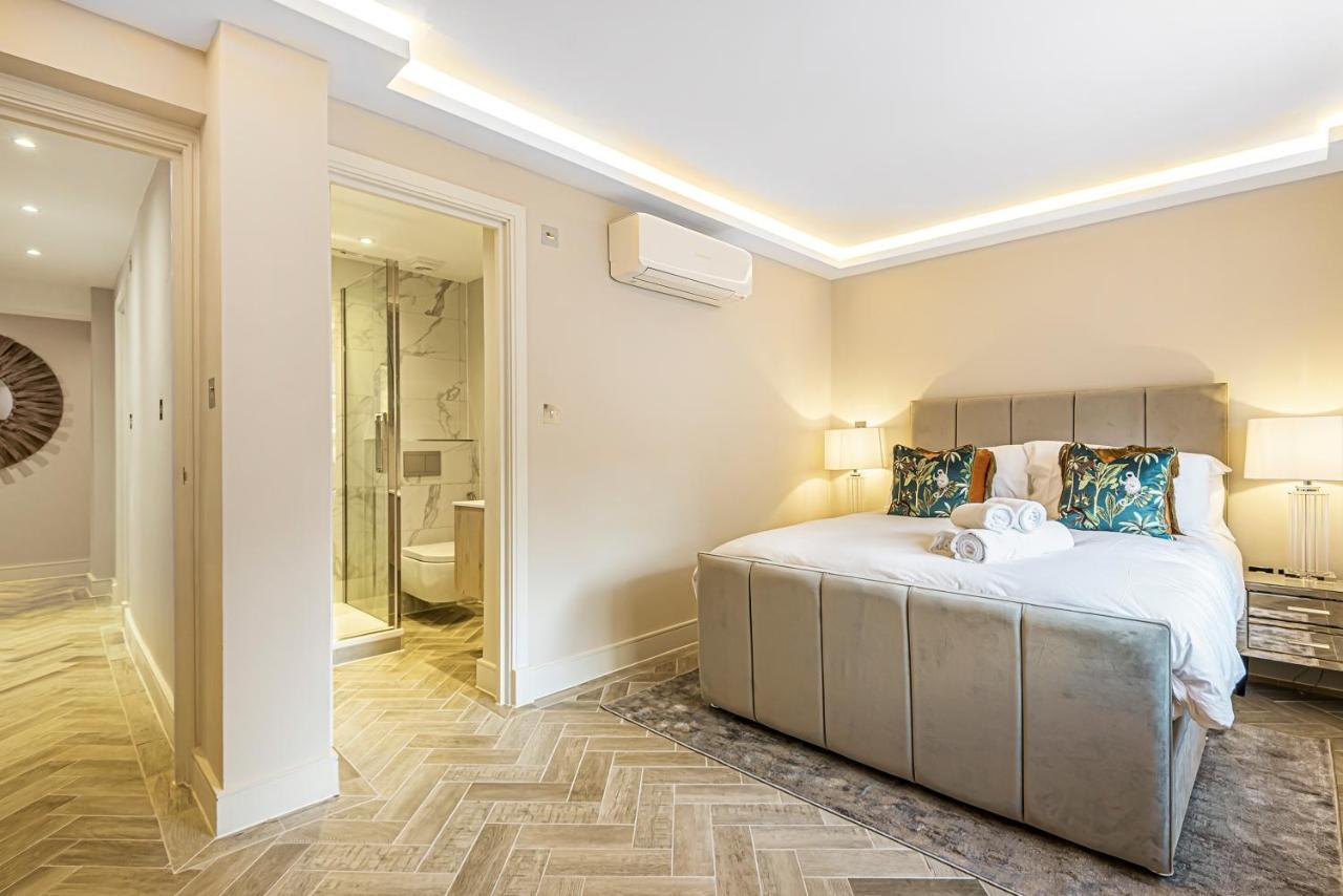 Luxury Living In Knightsbridge Private Balcony View Of Harrods, 2Br2Ba With Ac ลอนดอน ภายนอก รูปภาพ